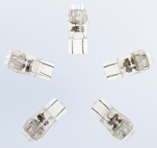 600-882 - VDO HID White LED Wedge Type Bulb (Type E) Upgrade Kit