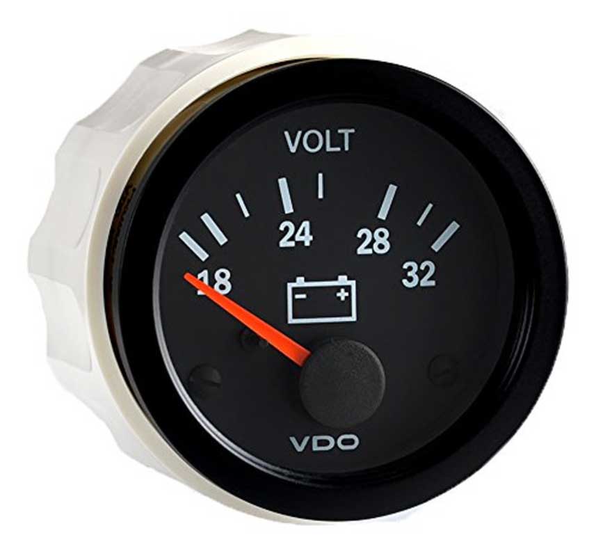 332-104 - VDO Vision Black Voltmeter 32V