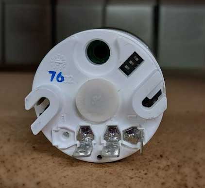 333-159S -VDO Tachometer Vision Chrome 8000 RPM 2 1/16" .250" Spade connection 12V