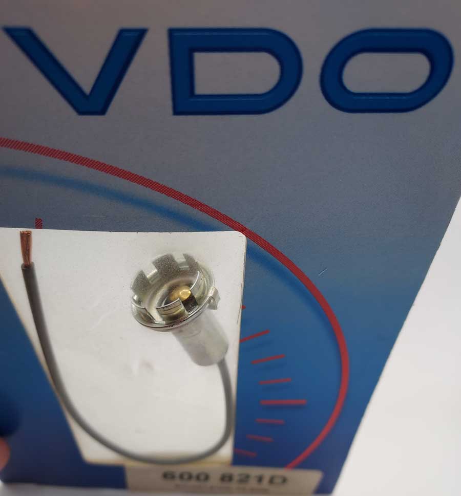 600-821 - VDO Light Bulb Type C Socket